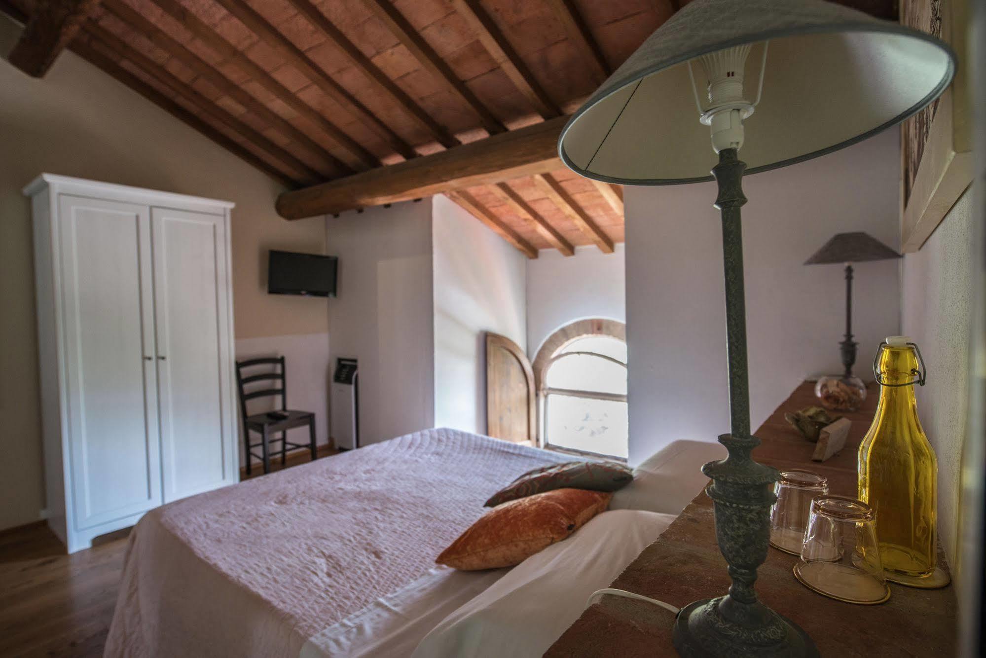 L'Albero Di Gameli Bed & Breakfast Chiusi Exterior photo